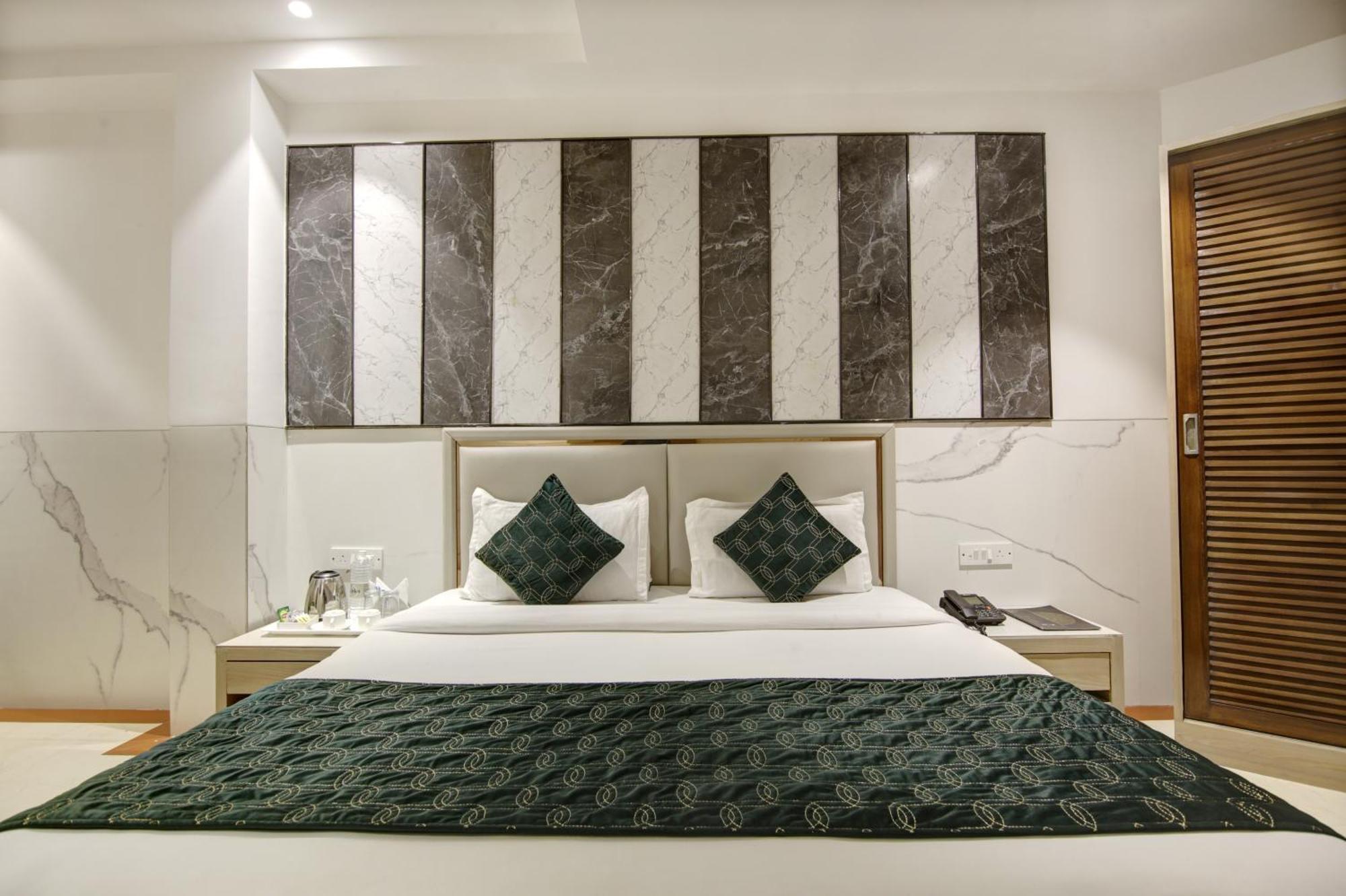 Hotel Delhi 37 By Star Group Near Delhi Airport New Delhi Ngoại thất bức ảnh