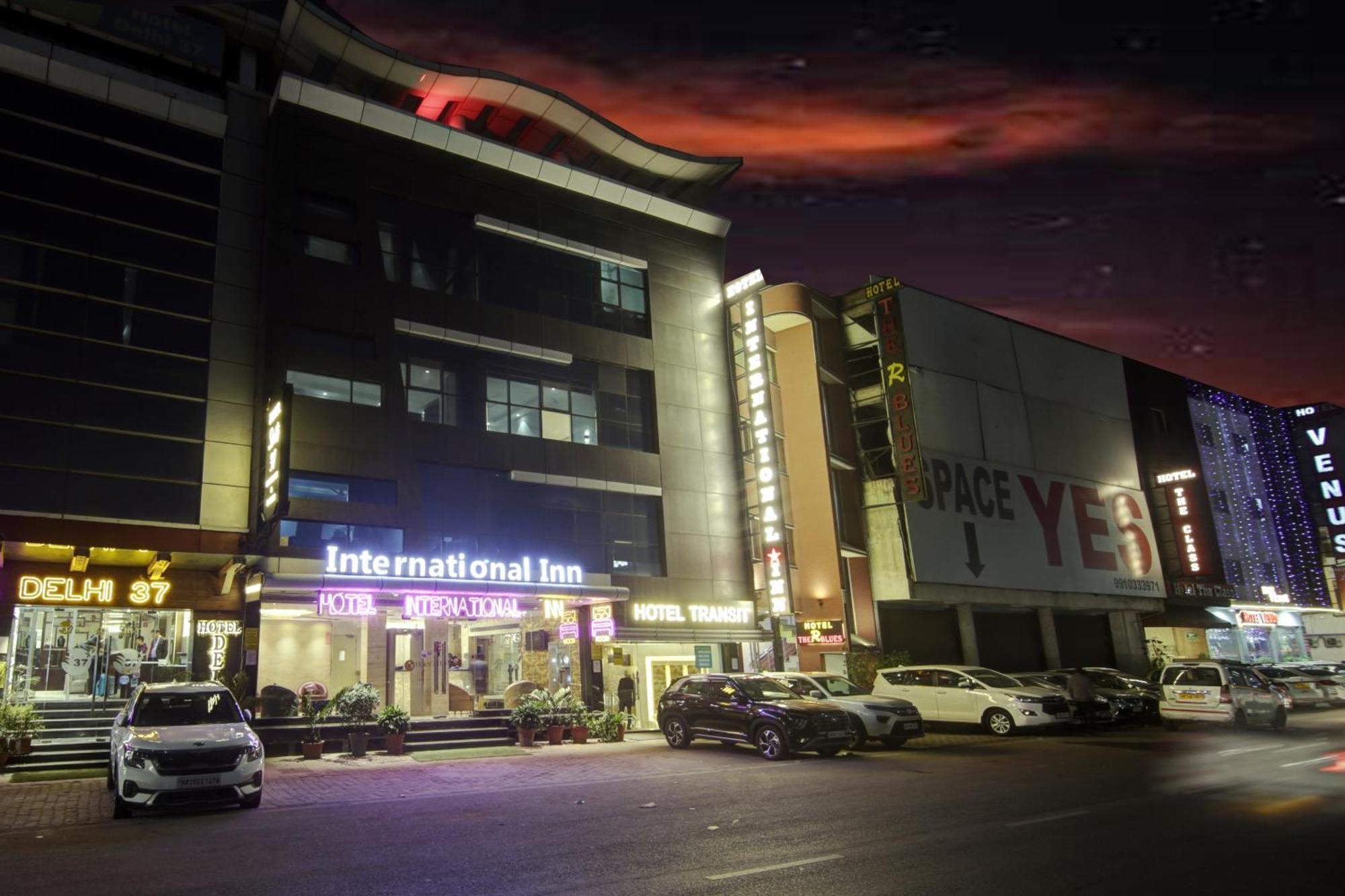 Hotel Delhi 37 By Star Group Near Delhi Airport New Delhi Ngoại thất bức ảnh
